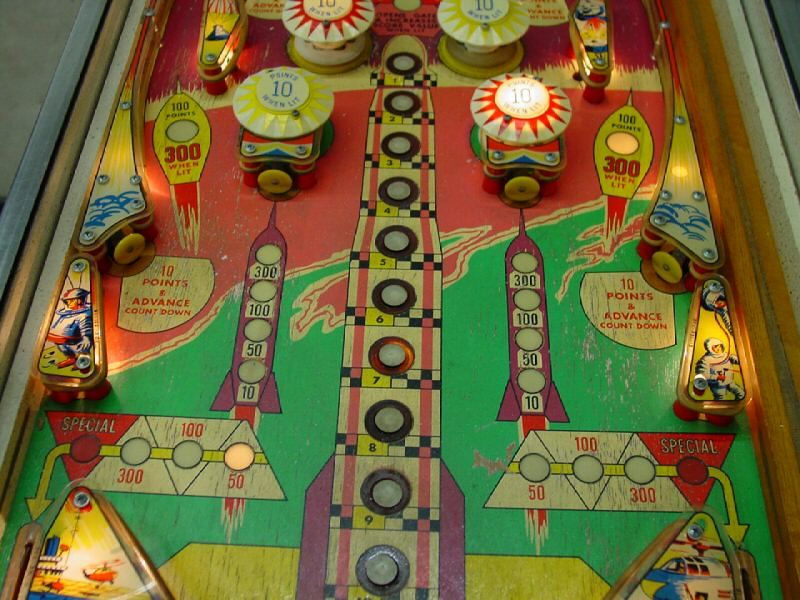 Illustration for article titled The Greatest Science Fiction Pinball Machines Of All Time